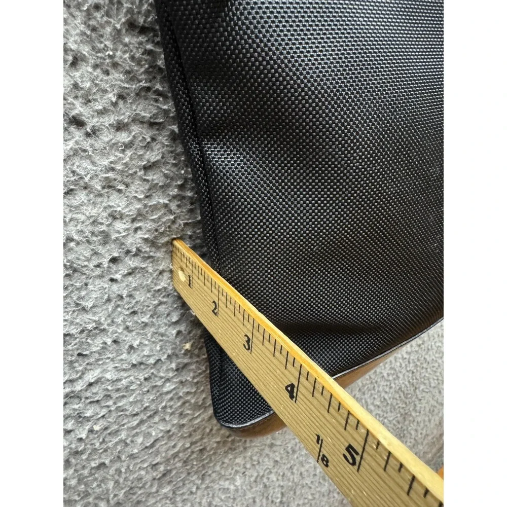 Tumi Nylon‎ Leather Trim Flat Messenger Crossbody Bag Black 24105D Unisex